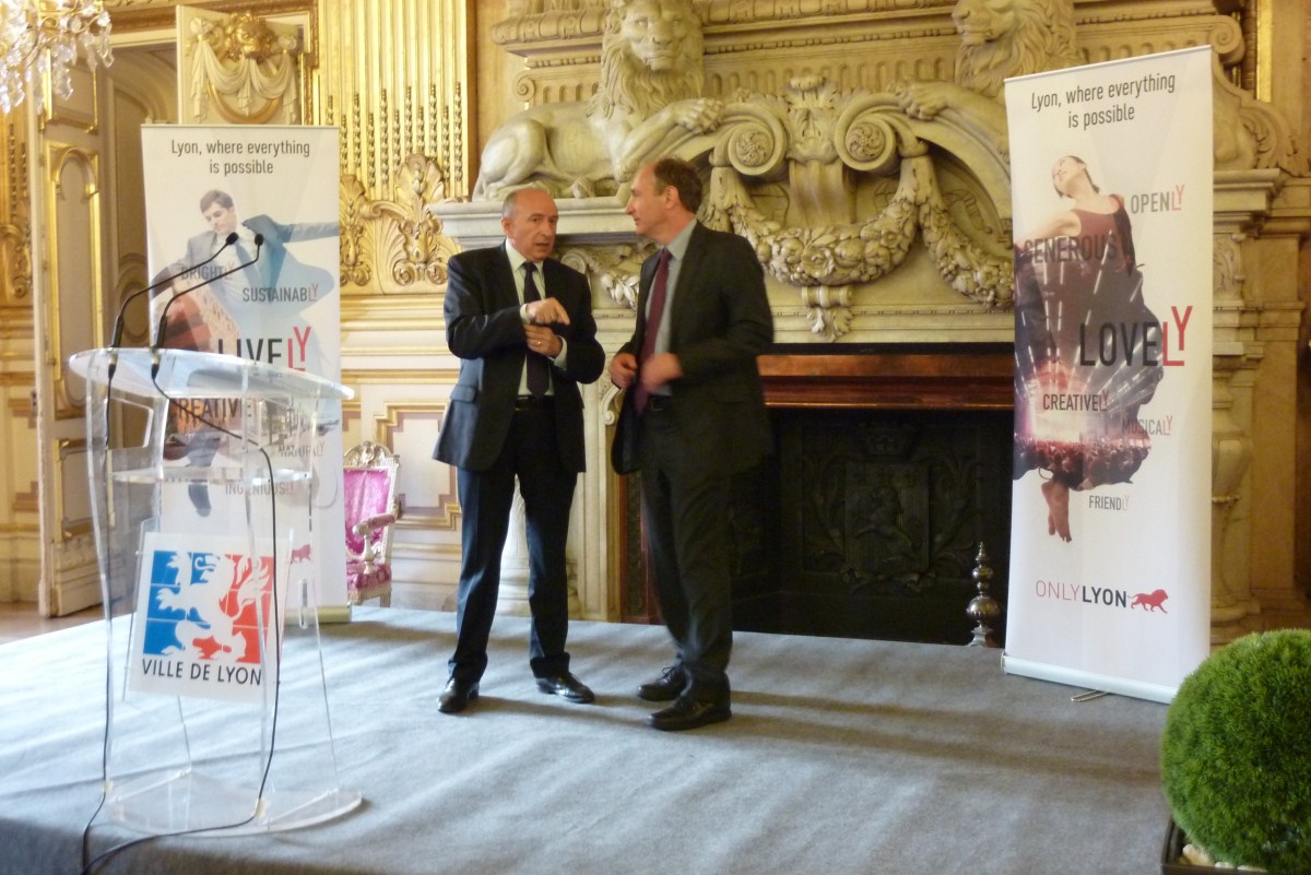 Gérard Collomb, maire de Lyon et Sir Tim Berners-Lee